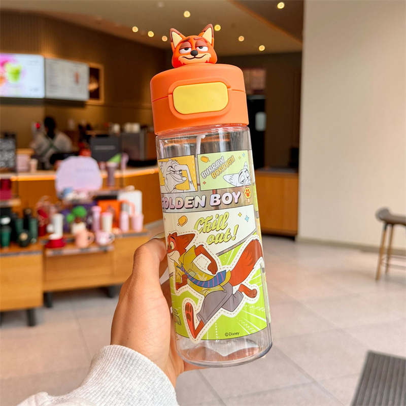 زجاجة مياه X&W من ديزني للطلاب - مراجعة Sports Equipment Stores وسعره